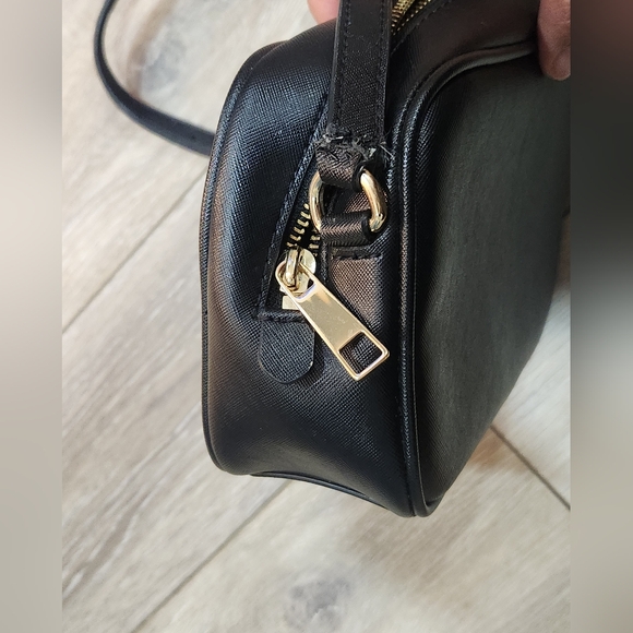 Marc Jacobs Black Crossbody Bag - Picture 11 of 11